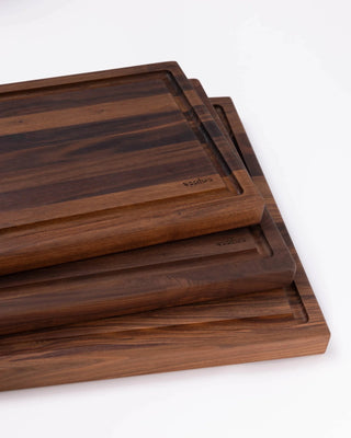 Classic Butcher board M with groove, walnut Skjærebrett & Traller Woodsea 
