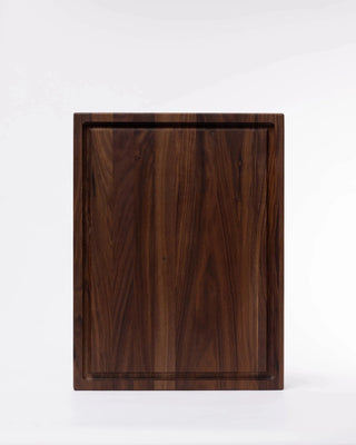 Classic Butcher board M with groove, walnut Skjærebrett & Traller Woodsea 