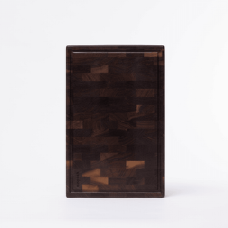Classic Butcher board S with groove, walnut Skjærebrett & Traller Woodsea 