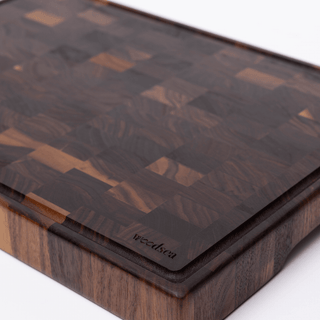 Classic Butcher board S with groove, walnut Skjærebrett & Traller Woodsea 