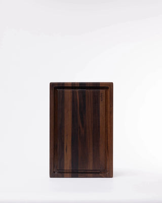 Classic Butcher board S with groove, walnut Skjærebrett & Traller Woodsea 